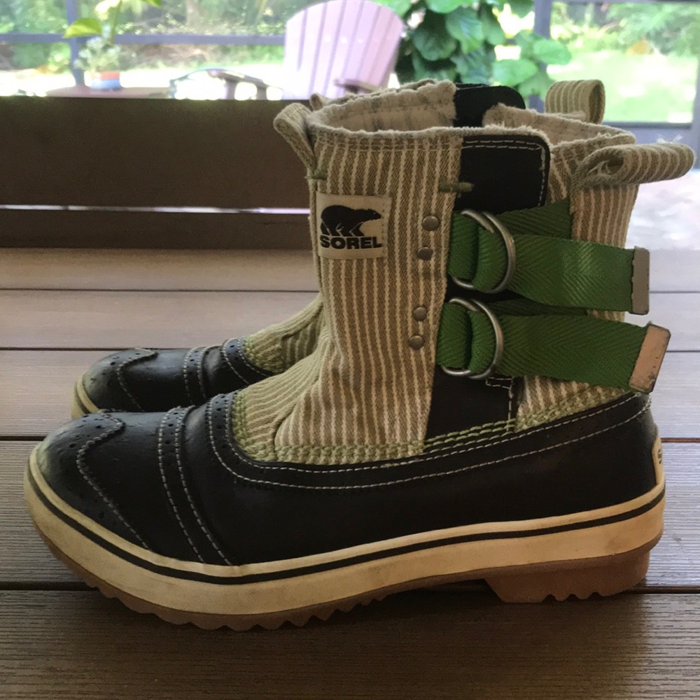 Women’s Sorel EUC All Weather Waterproof boots